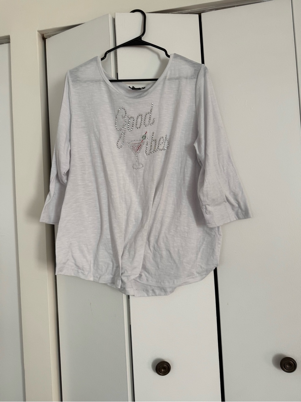 Robert Louis White Rhinestone 'Good Vibes' 3/4 Sleeve Tee